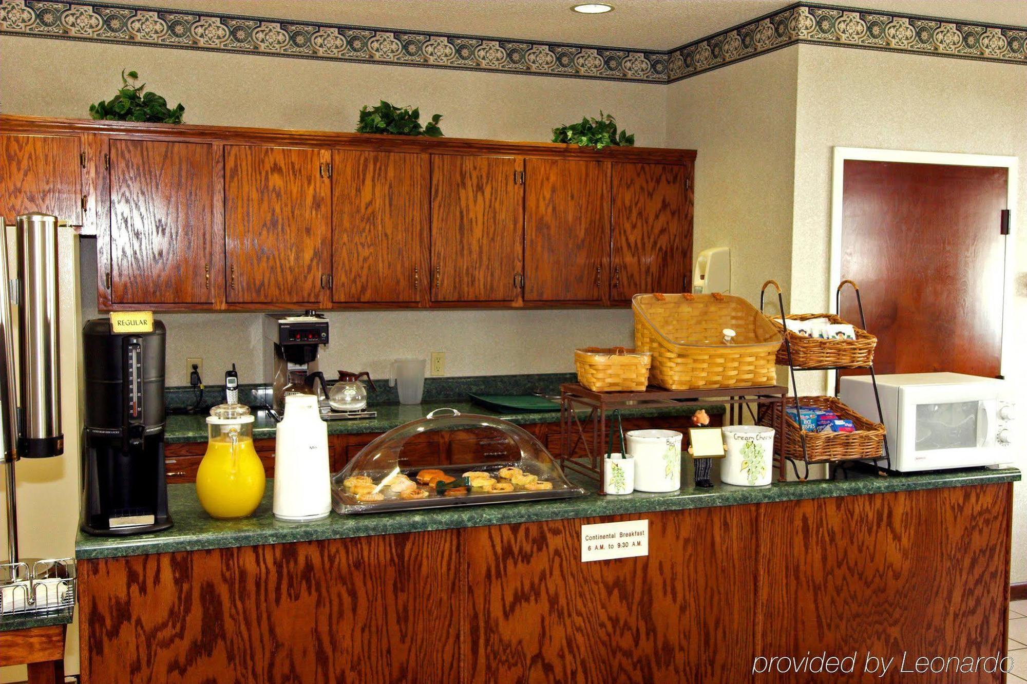 Quality Inn Warsaw Near Rappahannock River Restaurant bilde